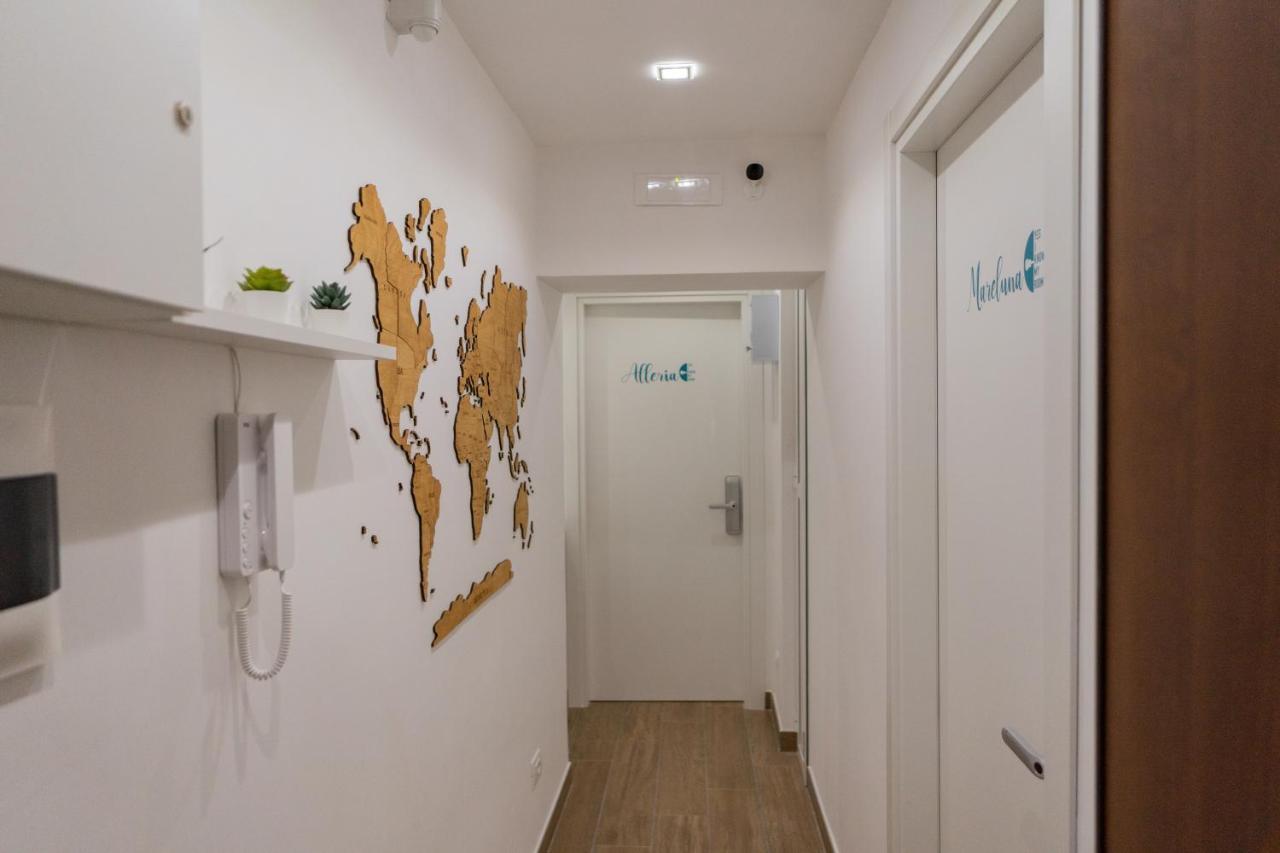 Yes I Know My Room - Storico Naples Exterior photo
